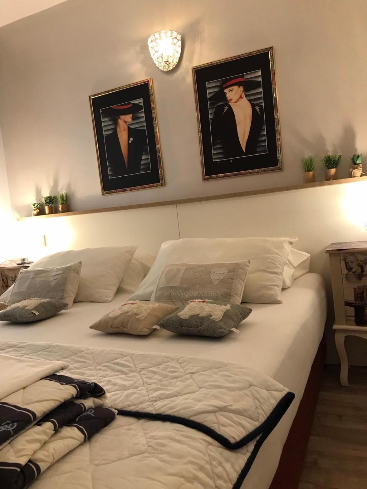 Villa Marica 特罗吉尔 外观 照片